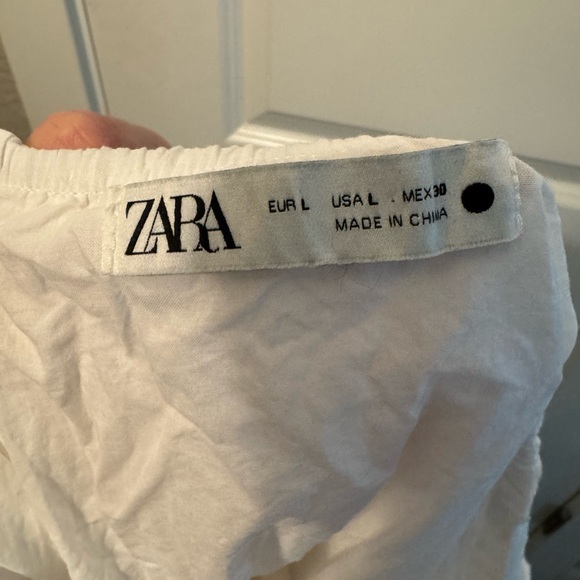 Zara White Backless Halter Dress - Picture 6 of 6